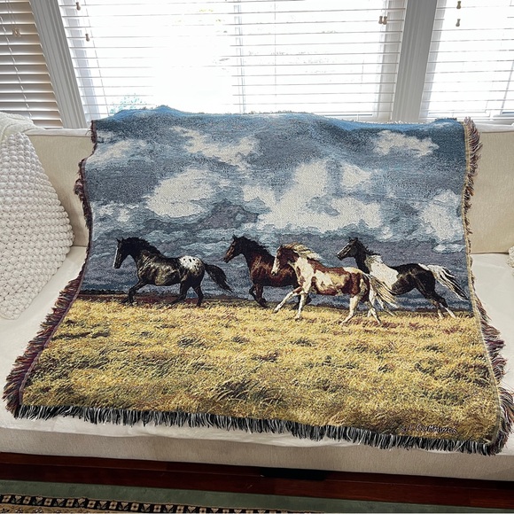 C. Cummings Other - Horse Tapestry Throw Blanket Artwork by C. Cummings "Running Free" Multicolor